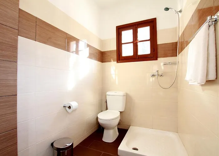 Traditional Alexandra بيت ضيافة