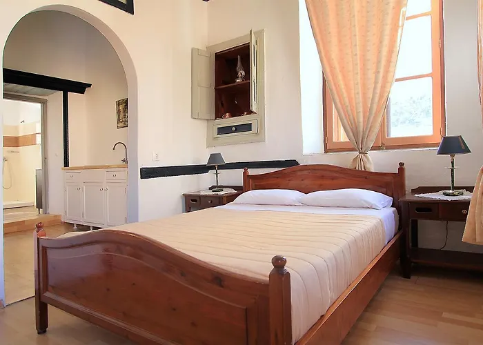 Traditional Alexandra 3* ماغيستي