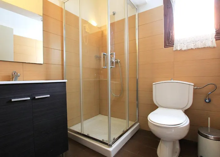 Traditional Alexandra بيت ضيافة